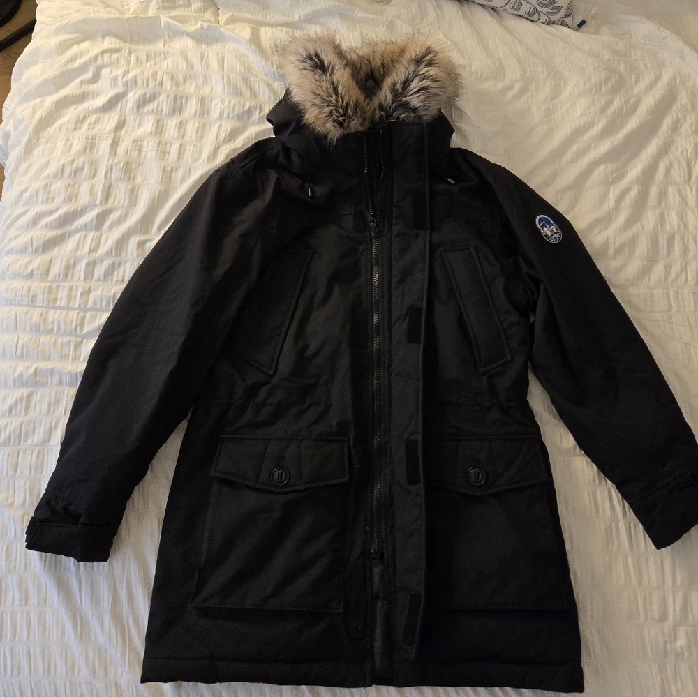 Lands End Black Expedition Parka in Medium